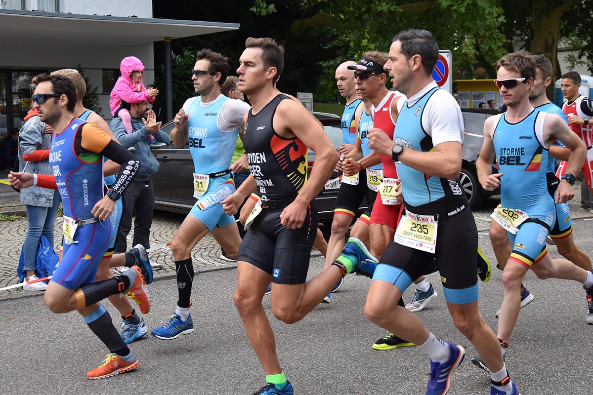 Duathlet Simon Hoyden bei einem Lauf